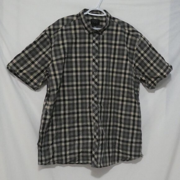 NXT | size 2X | Classic Short Sleeve Button-Up Plaid Shirt - Picture 1 of 14